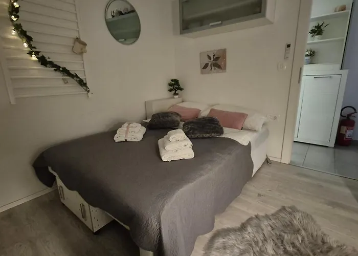 Galaxy דירה רייקה