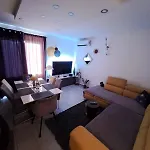 Galaxy Apartment *